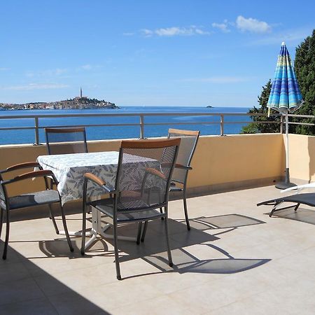 Stella Mare Apartments Rovinj Oda fotoğraf